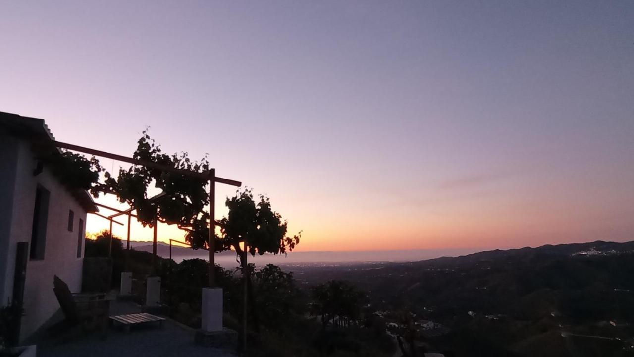 Casa Maliyaa Appartement Almáchar Buitenkant foto
